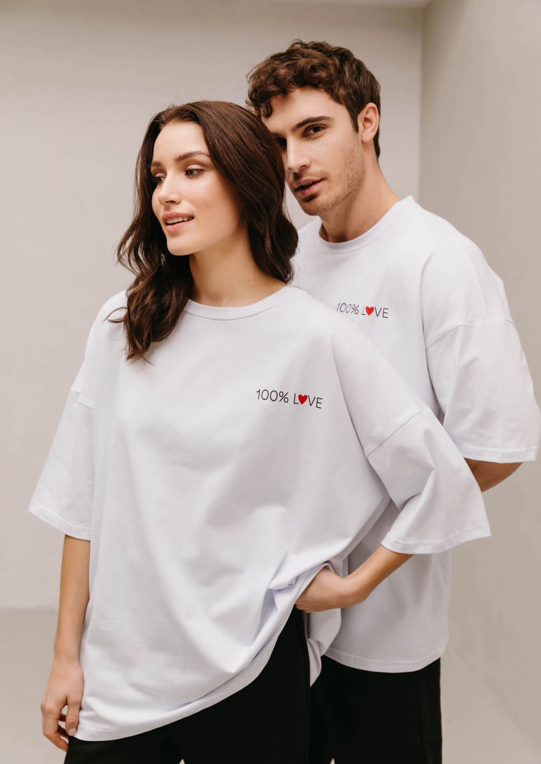 Подарунковий набір Cabanchi Love Box із футболкою unisex mega oversize "100% L❤VE"